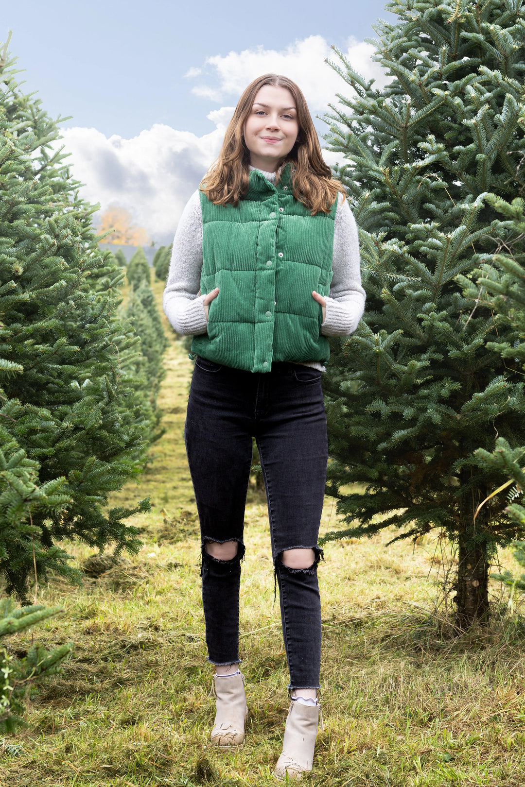 Cropped Corduroy Puffer Vest - Aria the Fox